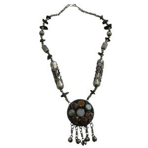 vtg Tibetan  textured bead pendant necklace w semi precious stones